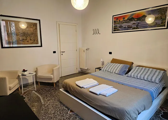 Locazione Turistica San Giovanni, Via Voghera Gasthuis 4*